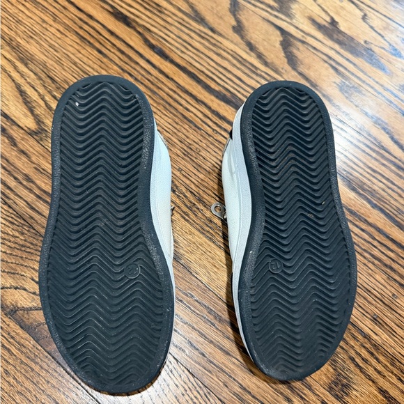 Vintage Havana Girl's Bailey Star Sneakers - Black, White, and Leopard, Size 12 - Picture 13 of 14